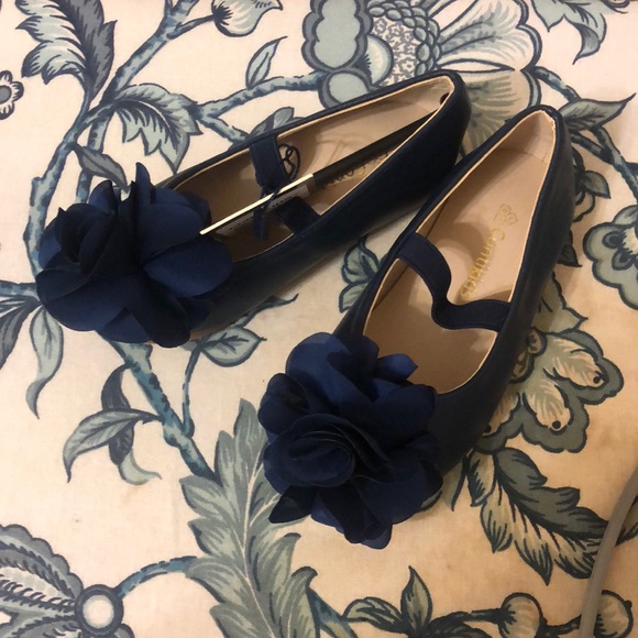 Navy Blue Mary Janes - Picture 3 of 3